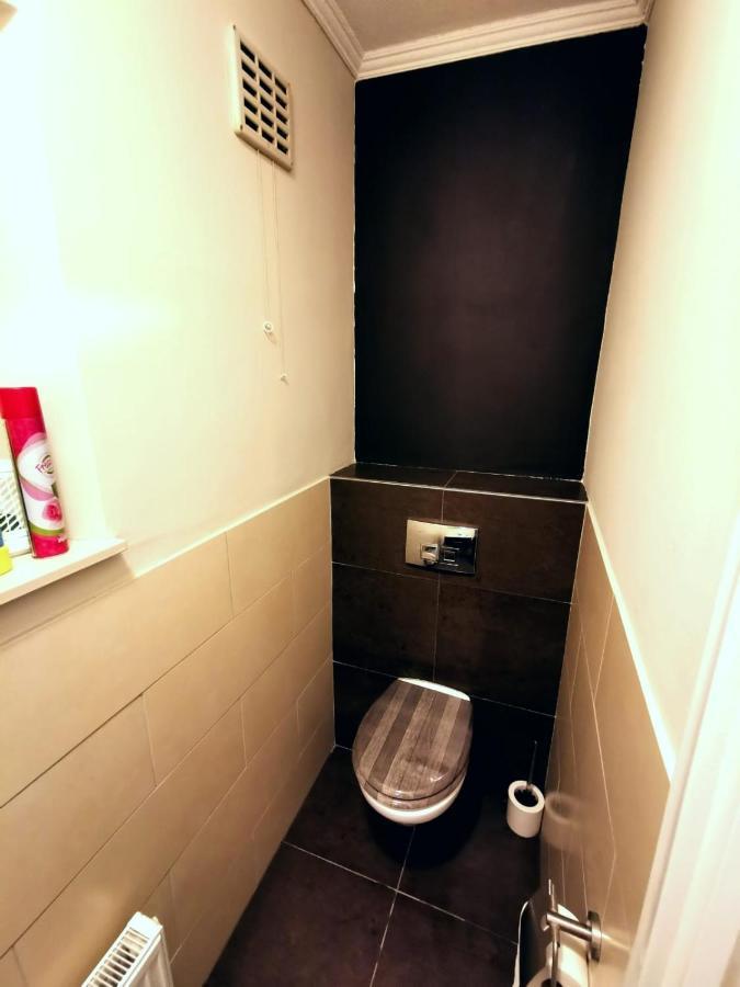 City Center Enschede Homestay Екстериор снимка